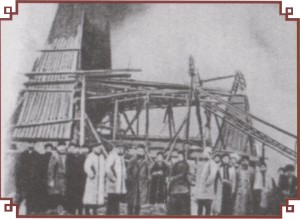 Нефтяной фонтан из скважины